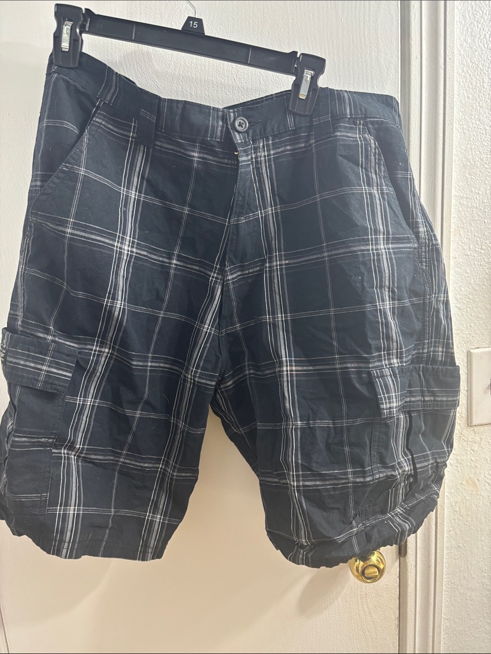 Men's Black Plaid Cargo Shorts